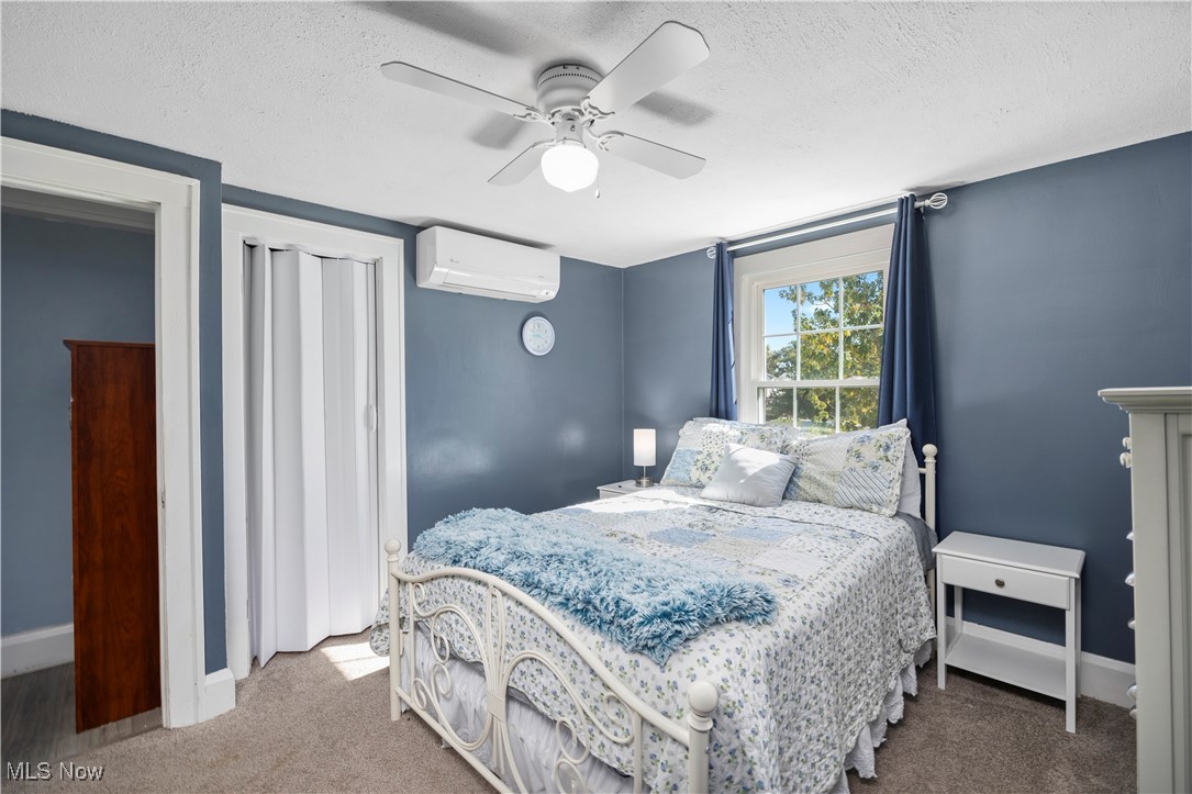 858 Allison Avenue Lorain OH 44052