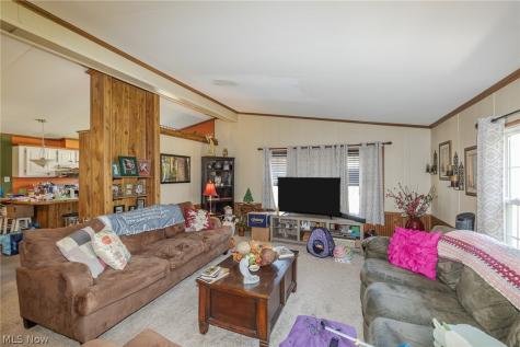 63 Parkway Drive Olmsted Twp OH 44138