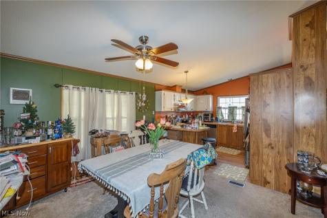 63 Parkway Drive Olmsted Twp OH 44138
