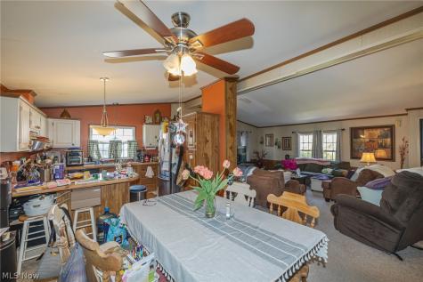 63 Parkway Drive Olmsted Twp OH 44138