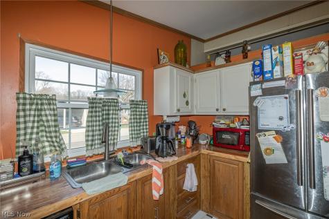 63 Parkway Drive Olmsted Twp OH 44138