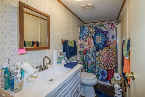 63 Parkway Drive Olmsted Twp OH 44138