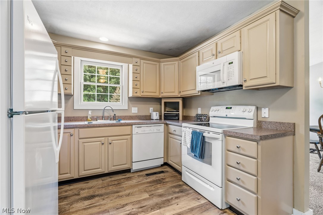 4166 Waynesburg Road NW Carrollton OH 44615