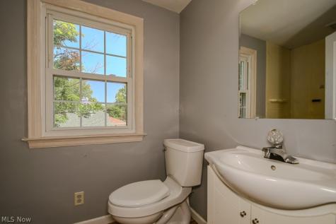 5084 Forest Road Mentor OH 44060