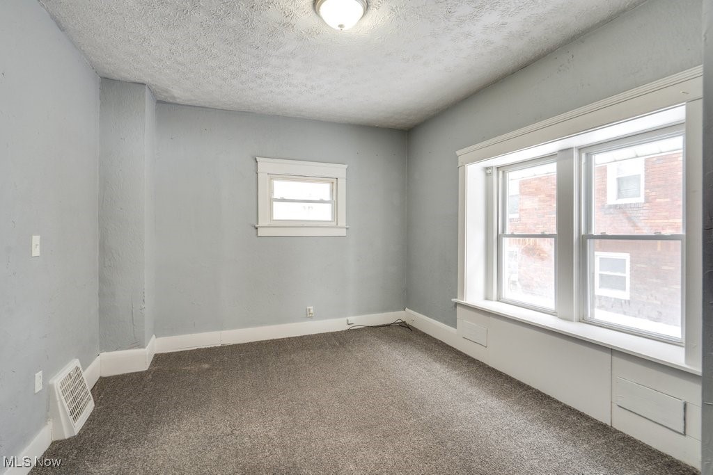 2100 12th Street SW Akron OH 44314