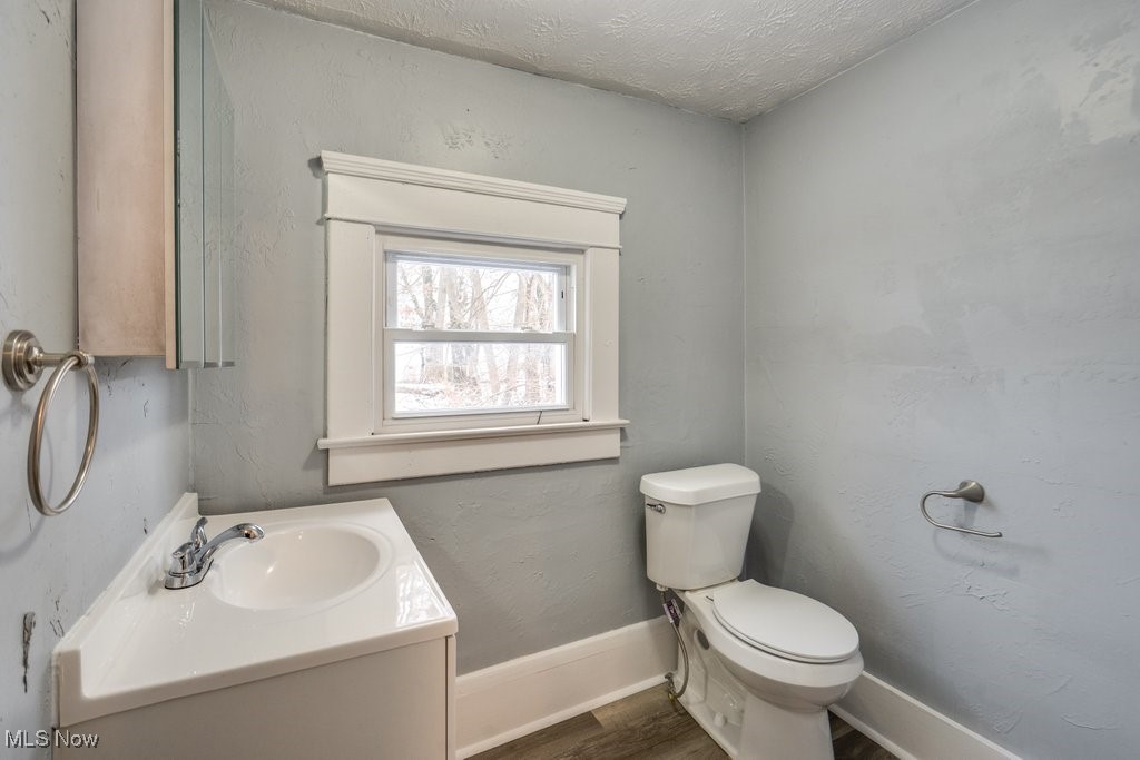 2100 12th Street SW Akron OH 44314