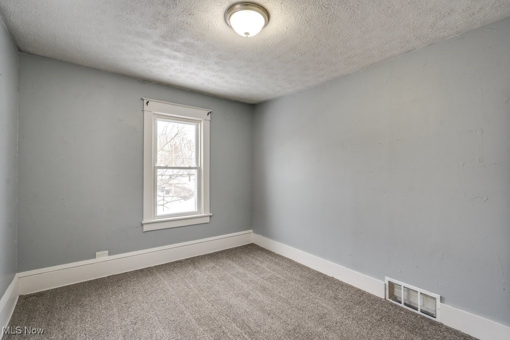 2100 12th Street SW Akron OH 44314