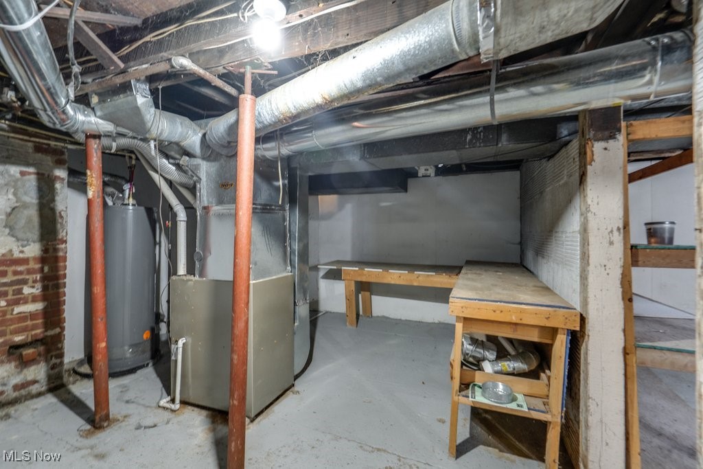 2100 12th Street SW Akron OH 44314