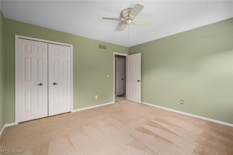 3834 Willow Run Westlake OH 44145