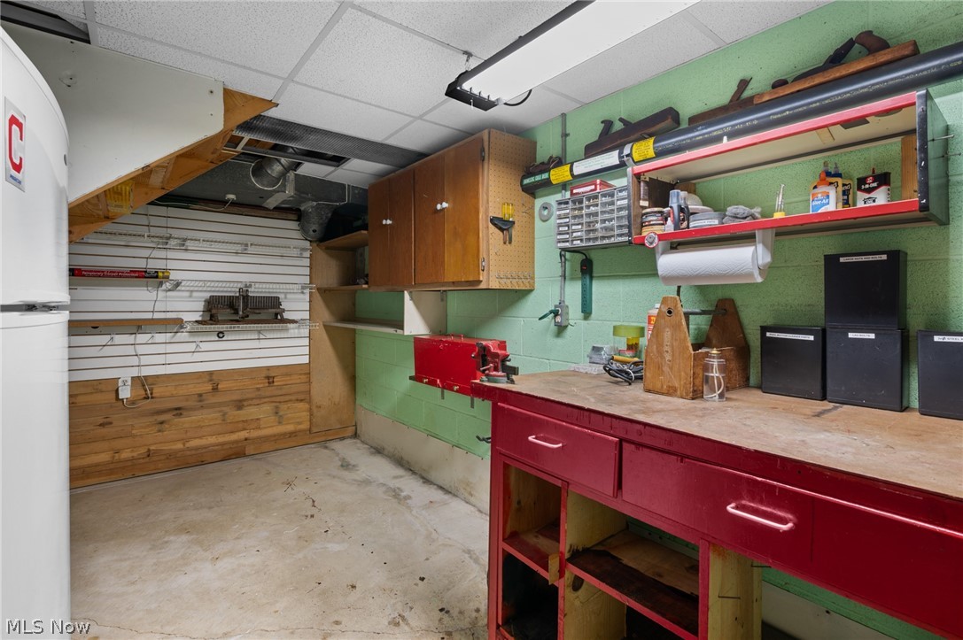 3834 Willow Run Westlake OH 44145