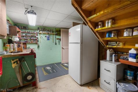3834 Willow Run Westlake OH 44145