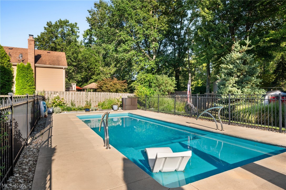 3834 Willow Run Westlake OH 44145