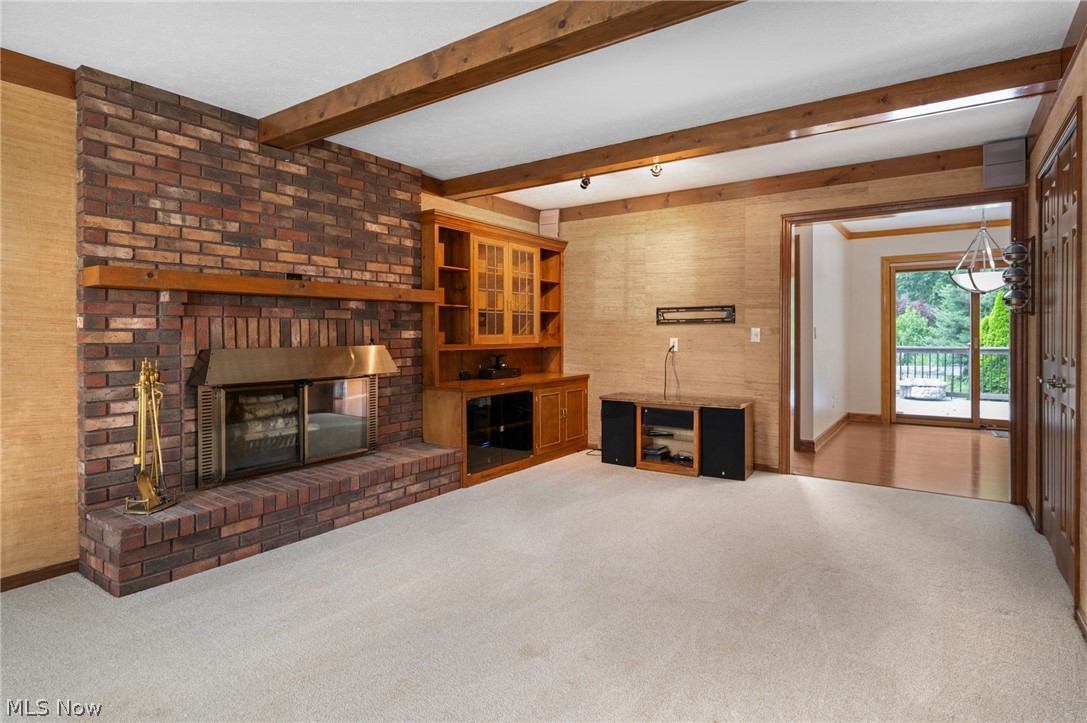 3834 Willow Run Westlake OH 44145