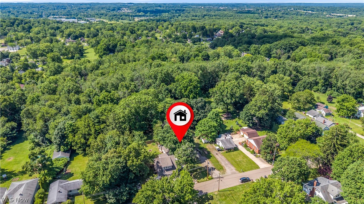 1664 Woods Road Akron OH 44306