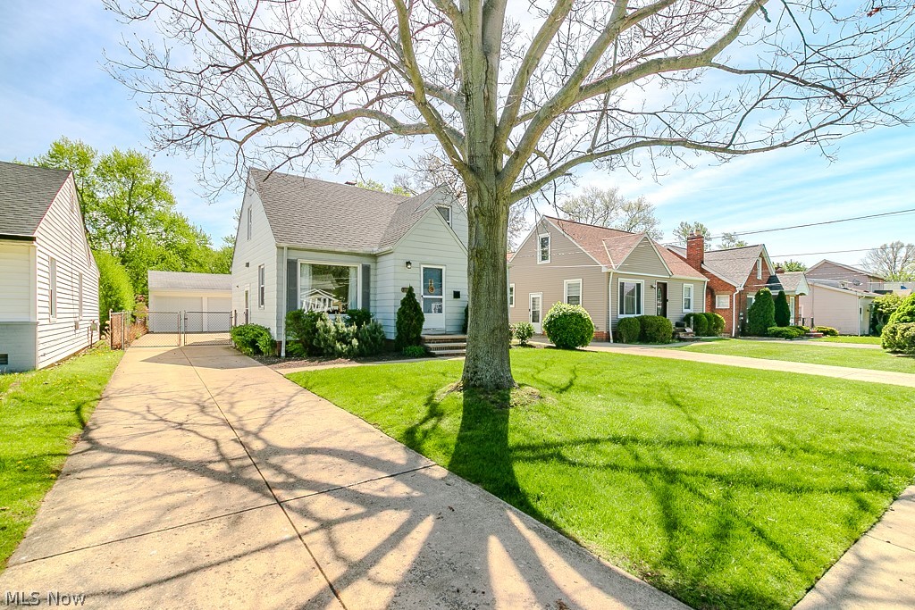 1297 Lander Road Mayfield Heights OH 44124
