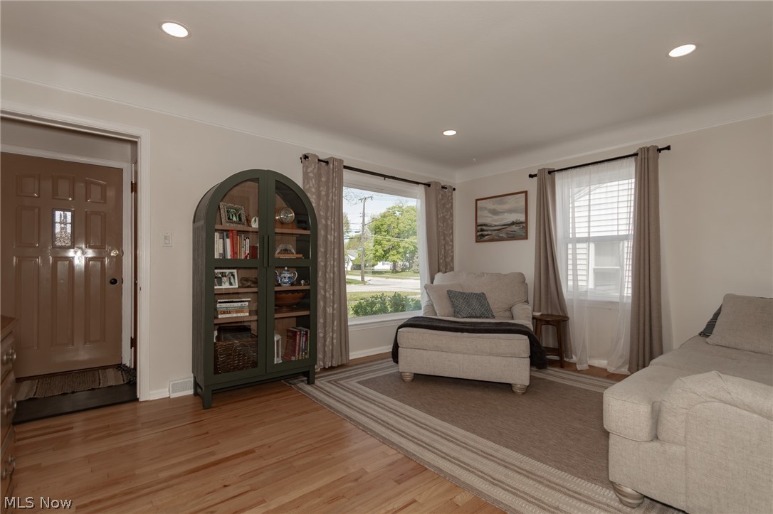 1297 Lander Road Mayfield Heights OH 44124