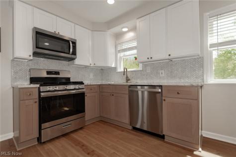 1297 Lander Road Mayfield Heights OH 44124