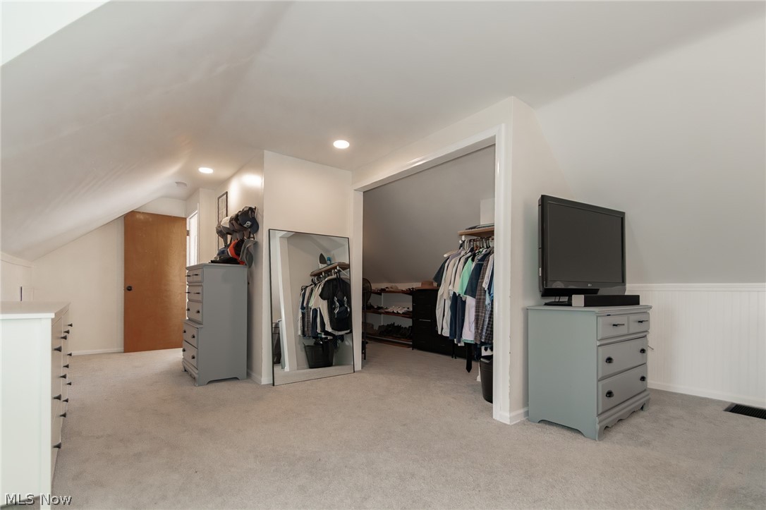 1297 Lander Road Mayfield Heights OH 44124