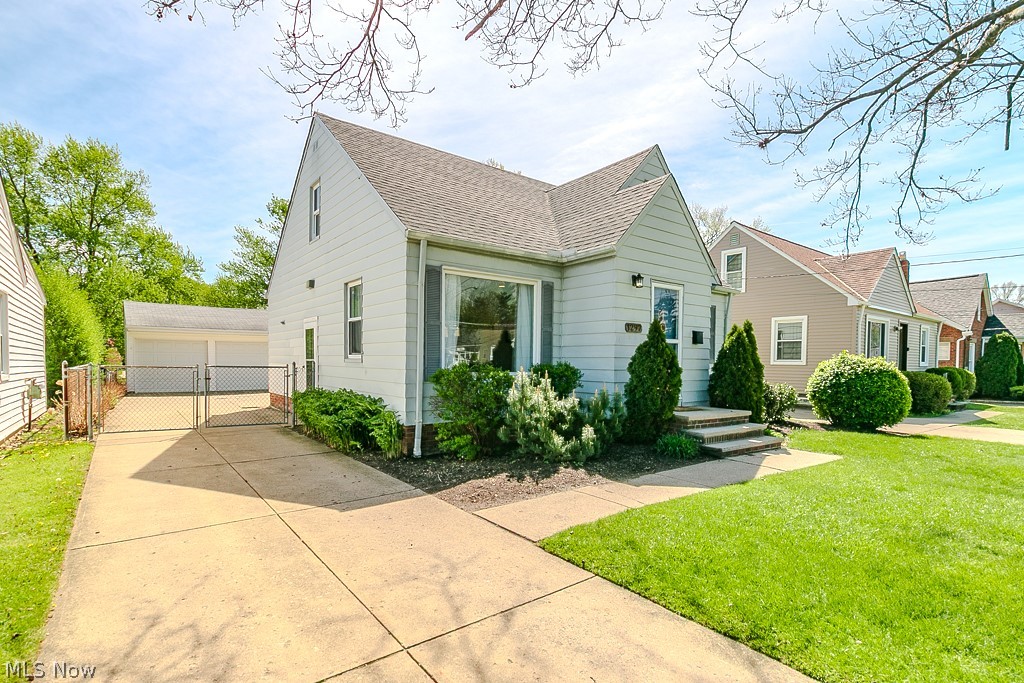 1297 Lander Road Mayfield Heights OH 44124