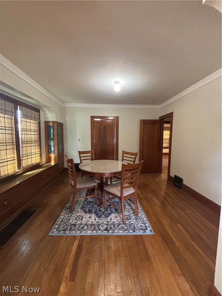 18309 Edgerton Road Cleveland OH 44119