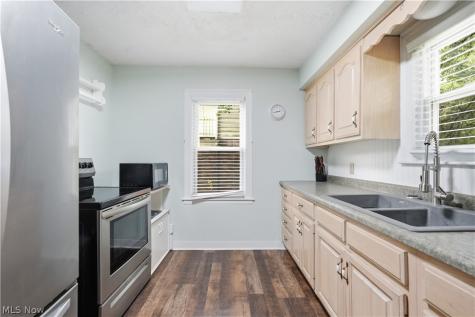 232 Fairlawn Avenue Mansfield OH 44903