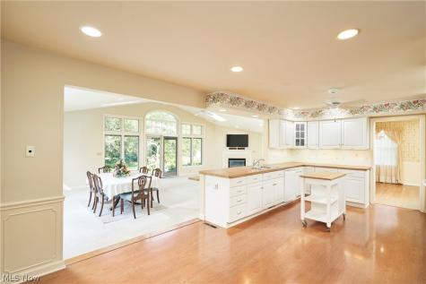 354 Tremont Road Akron OH 44313