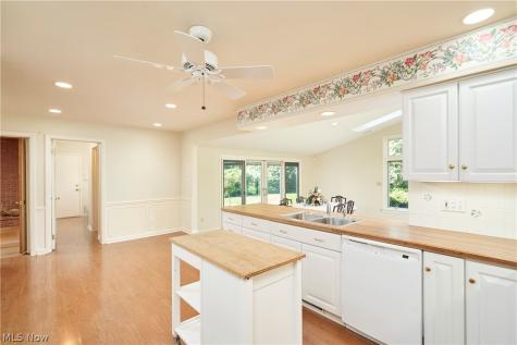 354 Tremont Road Akron OH 44313