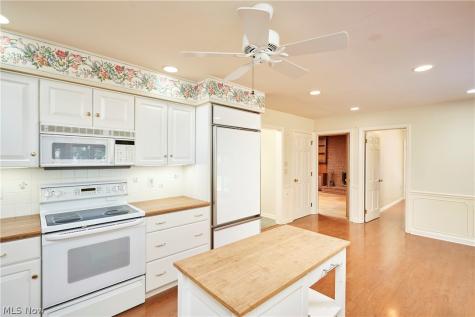 354 Tremont Road Akron OH 44313