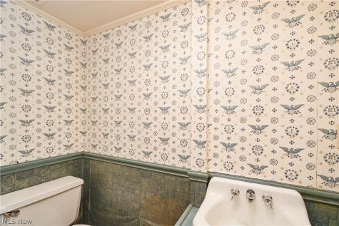 354 Tremont Road Akron OH 44313