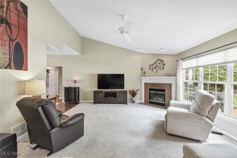 32800 Avon Road Avon OH 44011