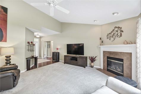 32800 Avon Road Avon OH 44011