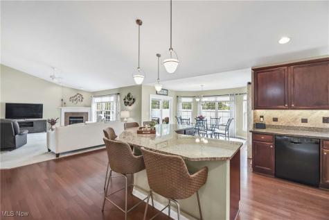 32800 Avon Road Avon OH 44011