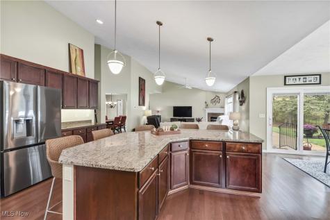 32800 Avon Road Avon OH 44011