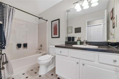 32800 Avon Road Avon OH 44011