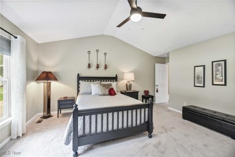 32800 Avon Road Avon OH 44011