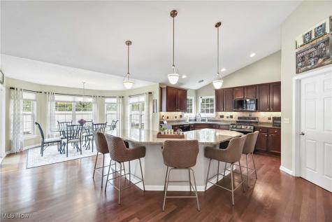 32800 Avon Road Avon OH 44011