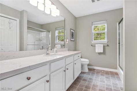 32800 Avon Road Avon OH 44011