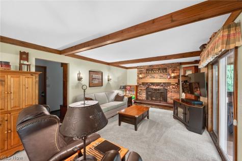 10178 Huntington Park Drive Strongsville OH 44136