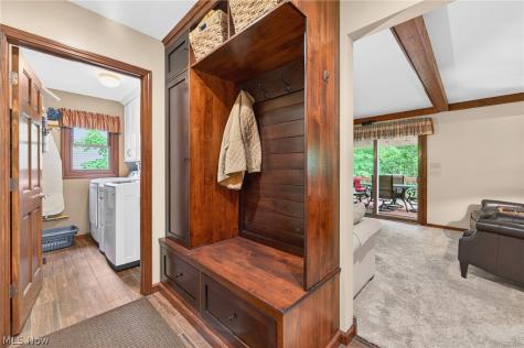 10178 Huntington Park Drive Strongsville OH 44136