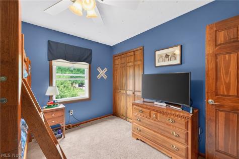 10178 Huntington Park Drive Strongsville OH 44136
