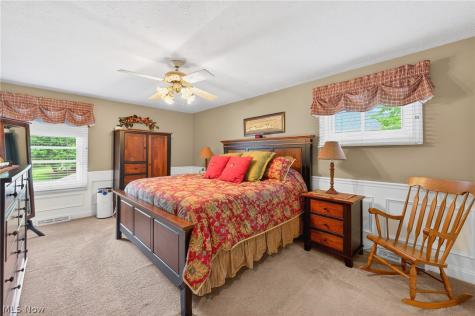 10178 Huntington Park Drive Strongsville OH 44136