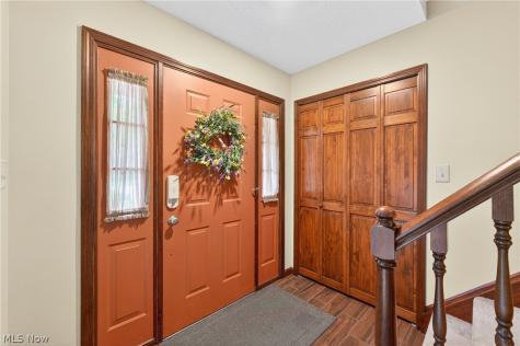 10178 Huntington Park Drive Strongsville OH 44136