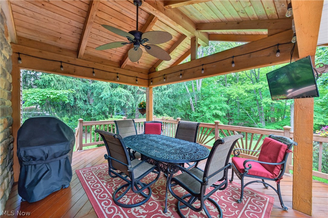 10178 Huntington Park Drive Strongsville OH 44136