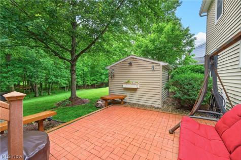 10178 Huntington Park Drive Strongsville OH 44136