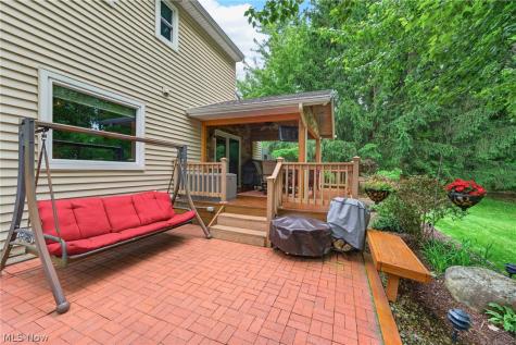 10178 Huntington Park Drive Strongsville OH 44136