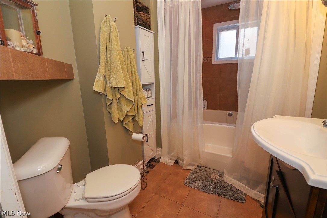 204 House Court Fairport Harbor OH 44077