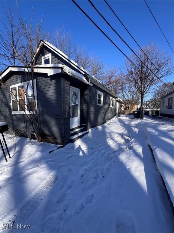7115 Park Avenue Cleveland OH 44105