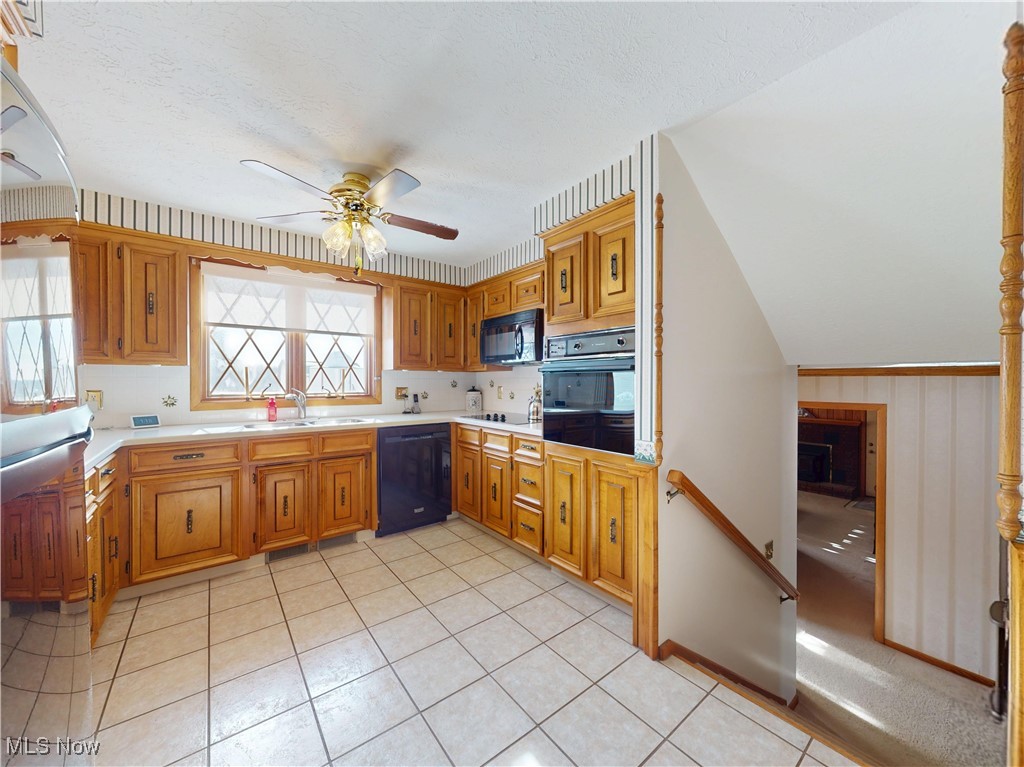 910 Canal Street Magnolia OH 44643