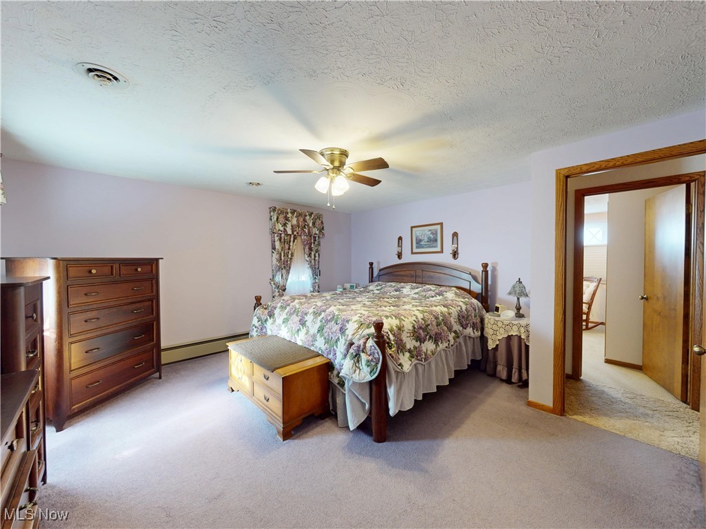 910 Canal Street Magnolia OH 44643