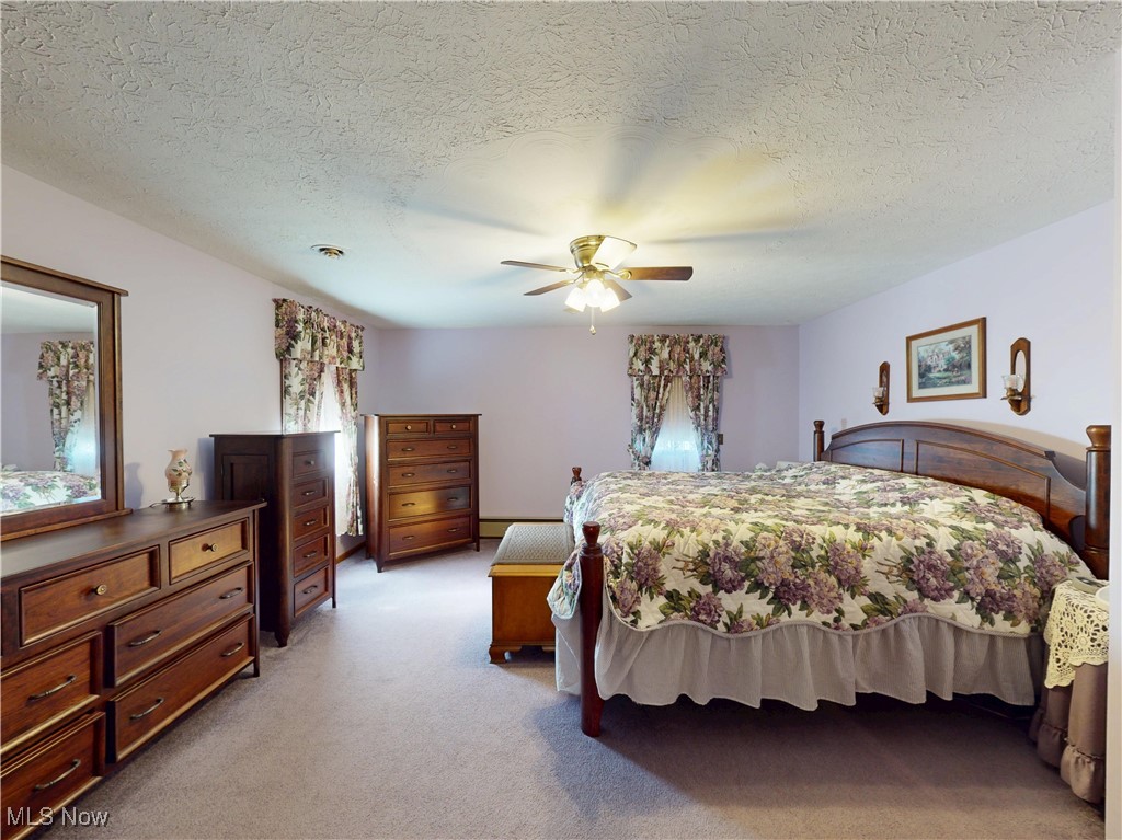 910 Canal Street Magnolia OH 44643